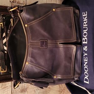 Dooney &Bourke Bag